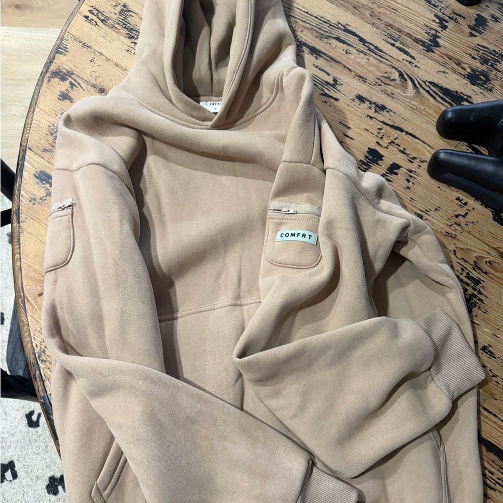 Comfrt Tan Hoodie with Pocket Detail